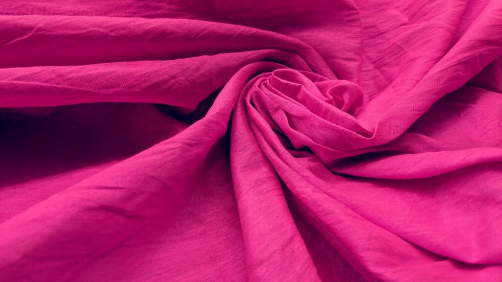 Cotton silk, often referred to as a cotton-silk blend, is a hybrid fabric that combines the natural fibers of cotton and silk into a single textile. This unique cluster of fibers merges the best qualities of both materials, creating a fabric that is lightweight, comfortable, and luxurious. Unlike pure silk, which can be expensive and delicate, or pure cotton, which may lack a refined sheen, cotton silk offers a versatile and affordable alternative that appeals to a wide audience. But what exactly makes this fabric so special? Let’s explore its composition, history, characteristics, and uses.
