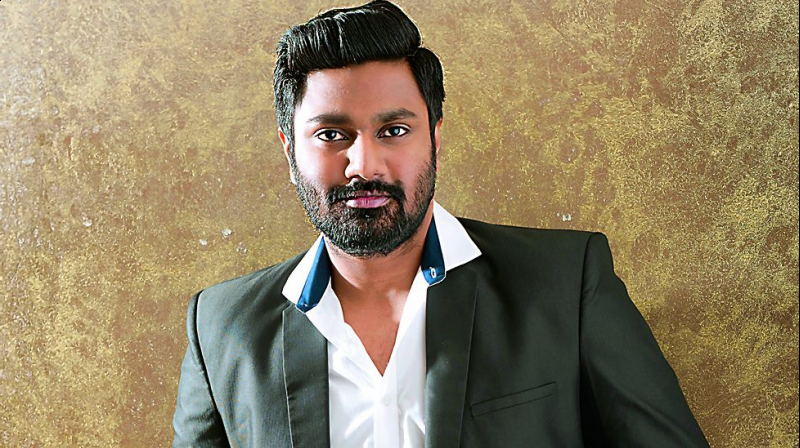 His net worth in 2025 is estimated at around $5 million (approximately ₹40 crore), driven by his chart-topping hits and record-breaking earnings. From his early days recreating songs like Woh Lamhe to composing timeless classics like Tum Hi Ho, Mithoon’s journey has been nothing short of inspiring.